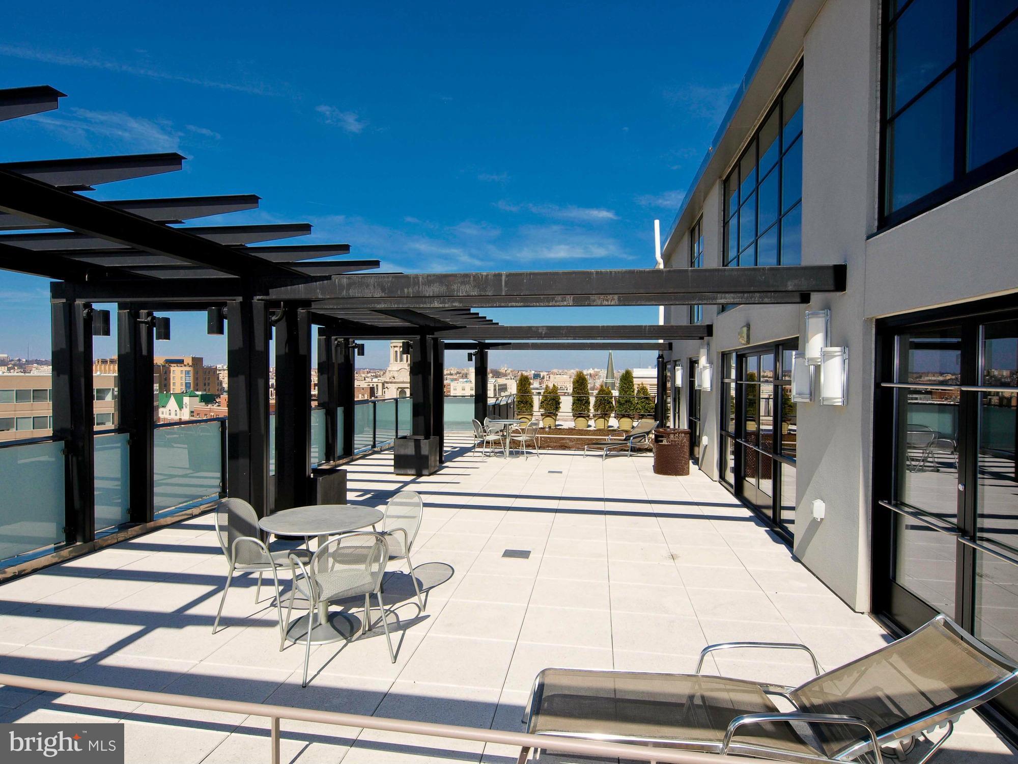 1133 14th Street Northwest, Unit 802 Washington, DC 20005 - Photo 12 of 16 Community Roof Terrace