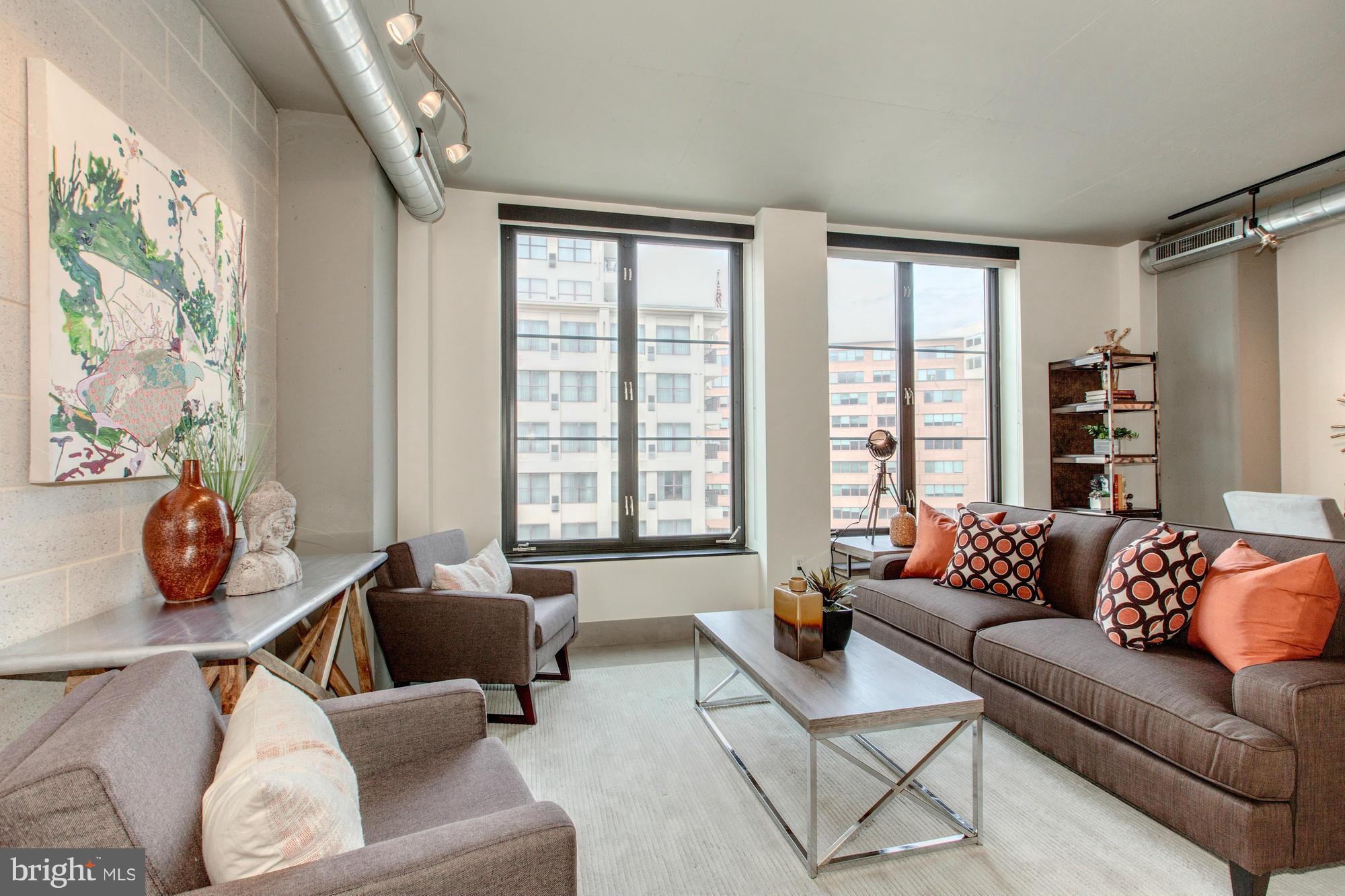 1133 14th Street Northwest, Unit 802 Washington, DC 20005 - Photo 6 of 16 Living Room