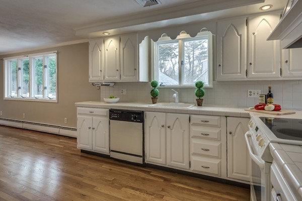 6 Kelley Road Wilmington, MA 01887 - Photo 12 of 28 Gallery Image 12
