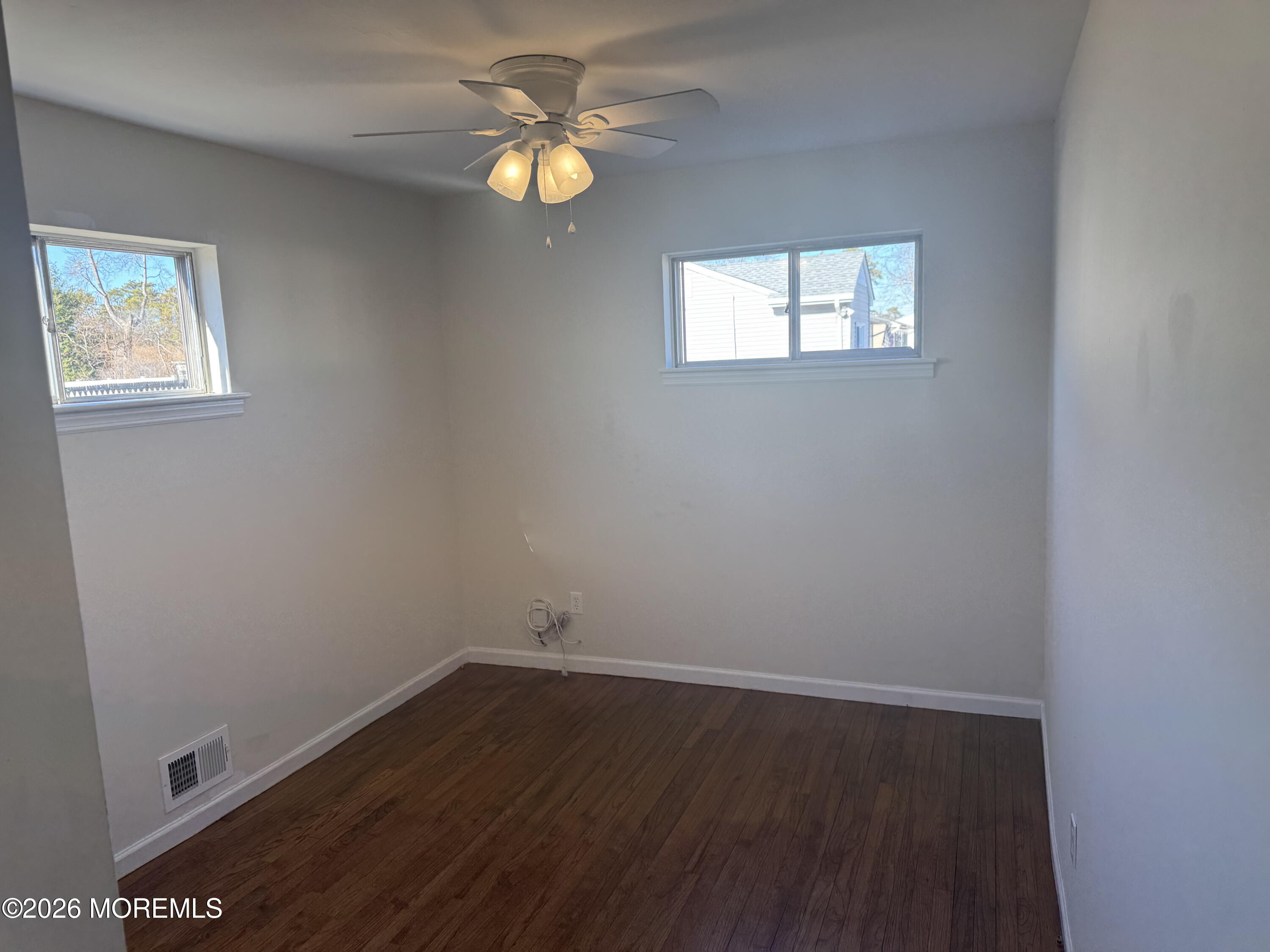 8 View Drive Brick, NJ 08723 - Photo 13 of 15 IMG_2027