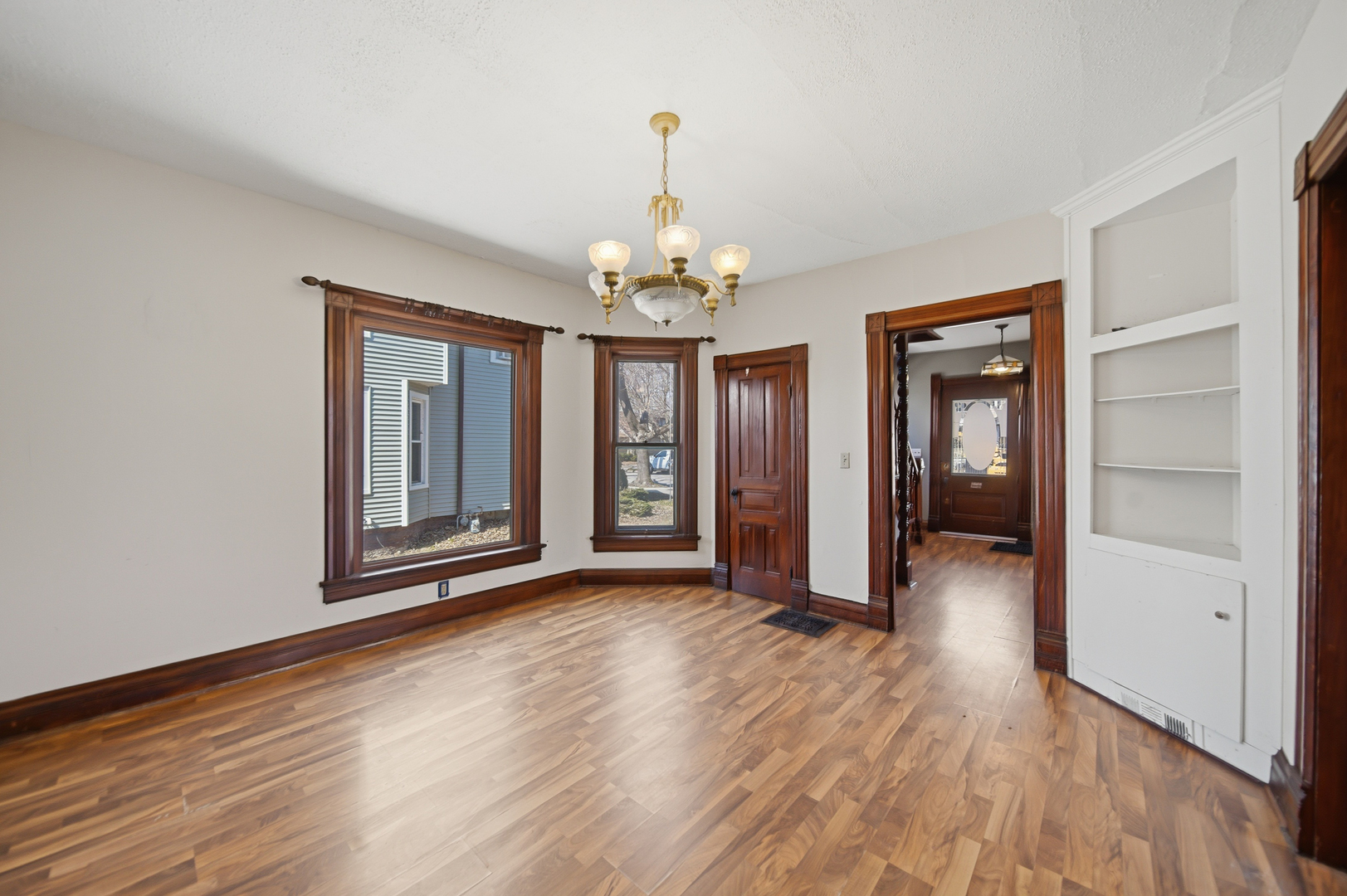 304 West Chamberlin Street Dixon, IL 61021 - Photo 14 of 28