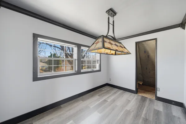 $169,900 | 304 West Chamberlin Street, Dixon, IL 61021