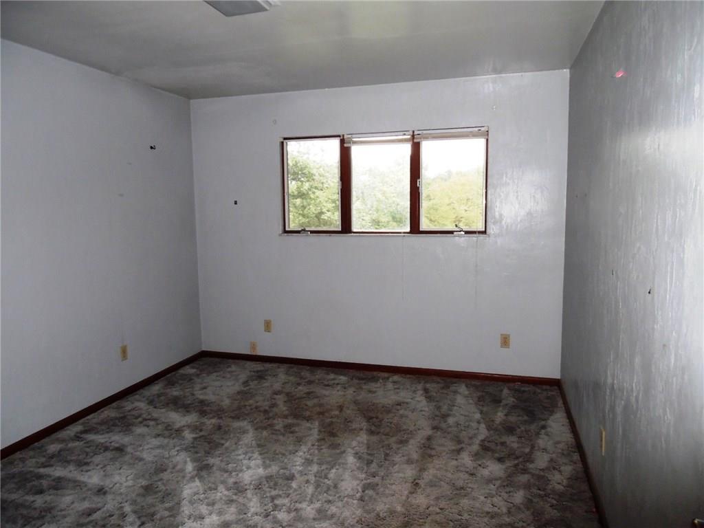 222 Yankosky Road Charleroi, PA 15022 - Photo 10 of 21 Gallery Image 10