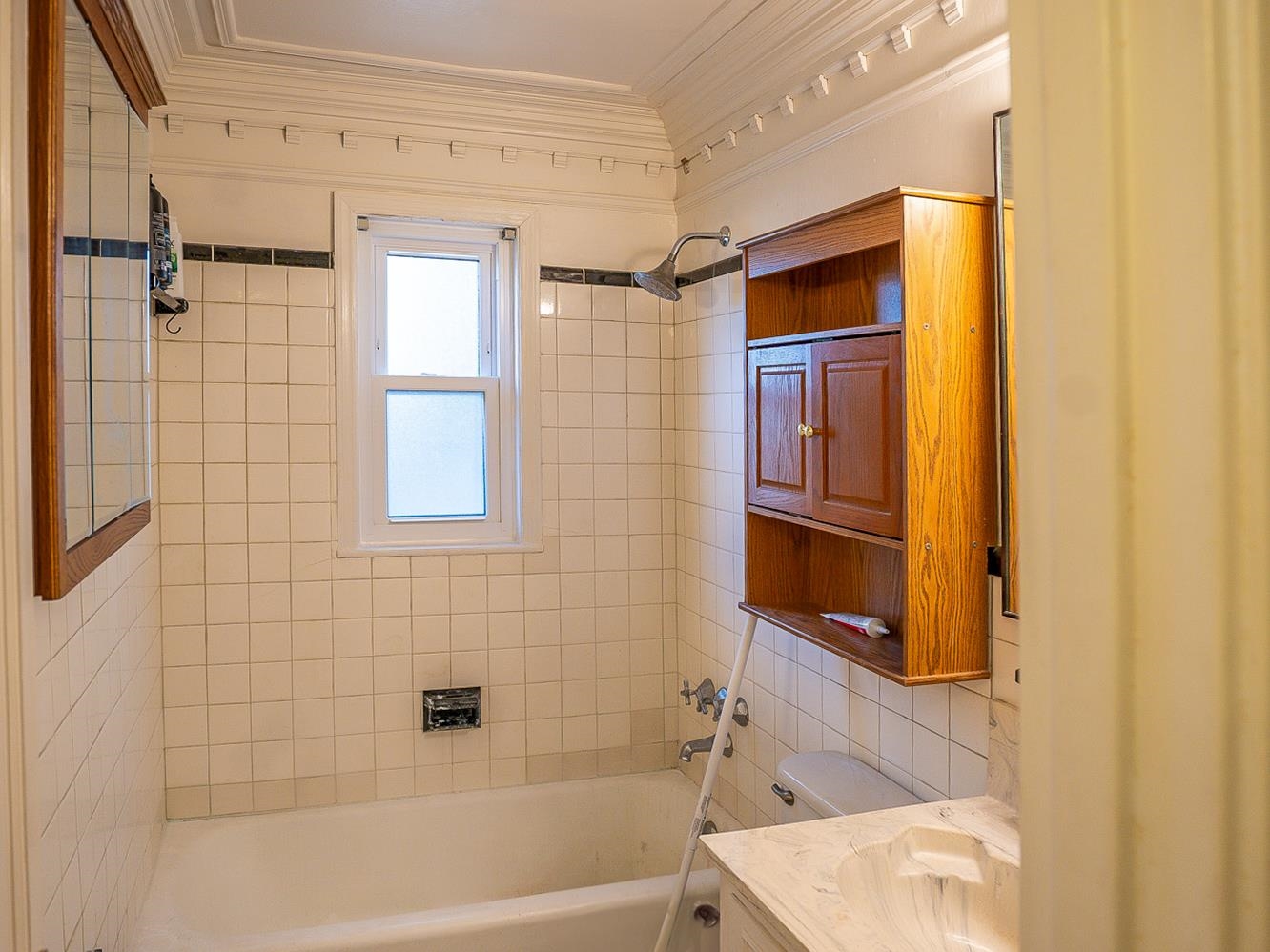 2991 Walnut Grove Road, Unit 2 Memphis, TN 38111 - Photo 4 of 8 Gallery Image 4
