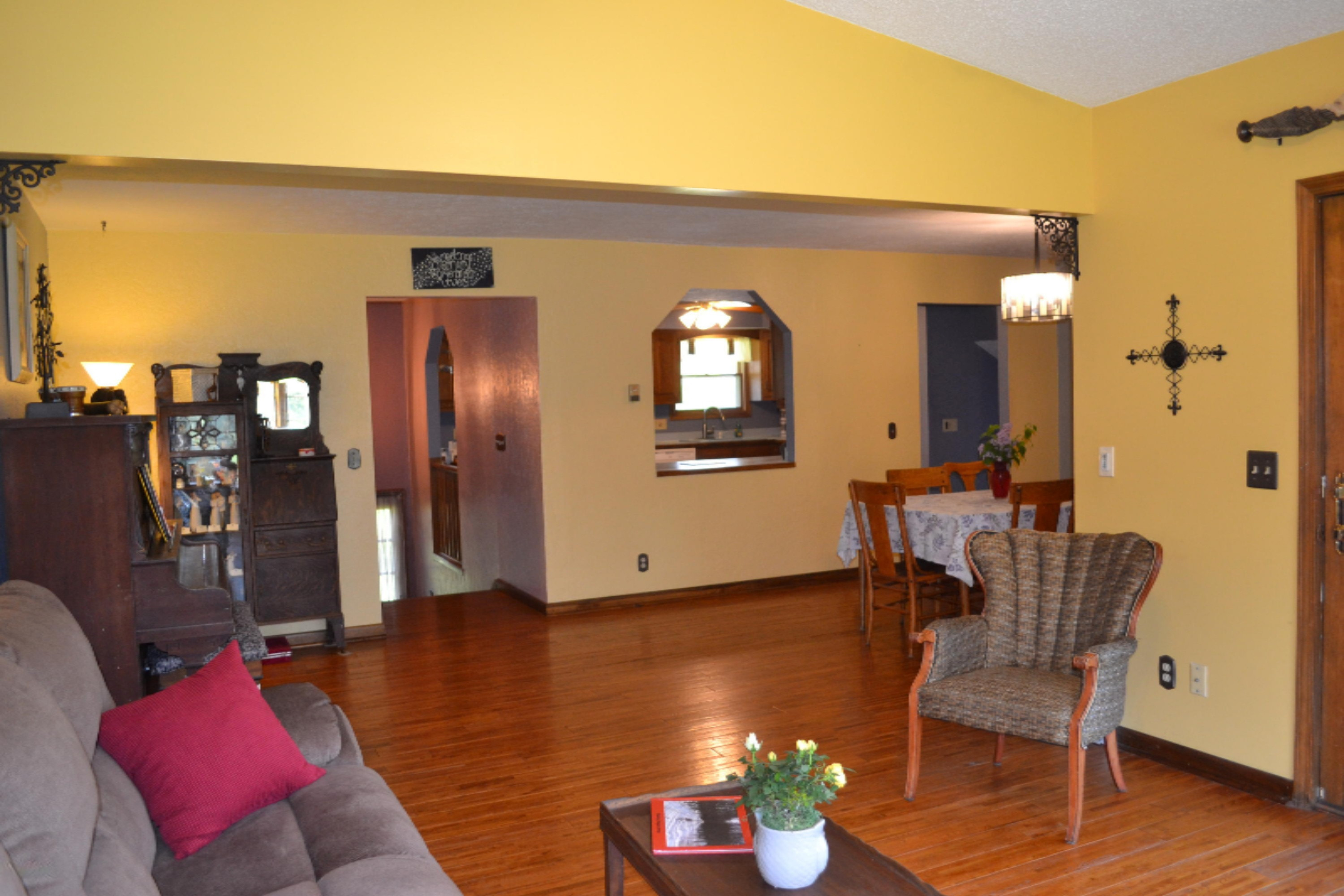 4079 West Hickory Road Hickory Corners, MI 49060 - Photo 5 of 41 041