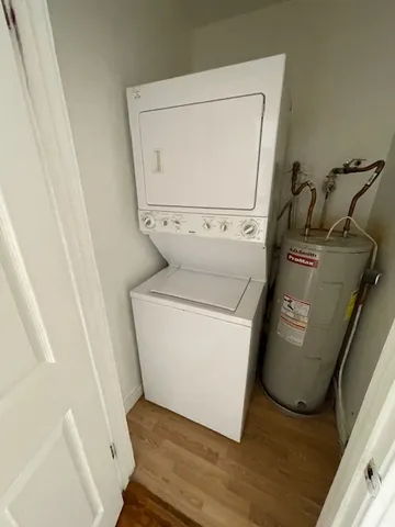 $1,800 | 2104 Enfield Road, Unit B, Austin, TX 78703