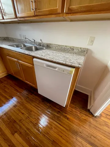 $1,800 | 2104 Enfield Road, Unit B, Austin, TX 78703