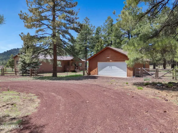 $522,300 | 12778 Larkspur Lane, Parks, AZ 86018