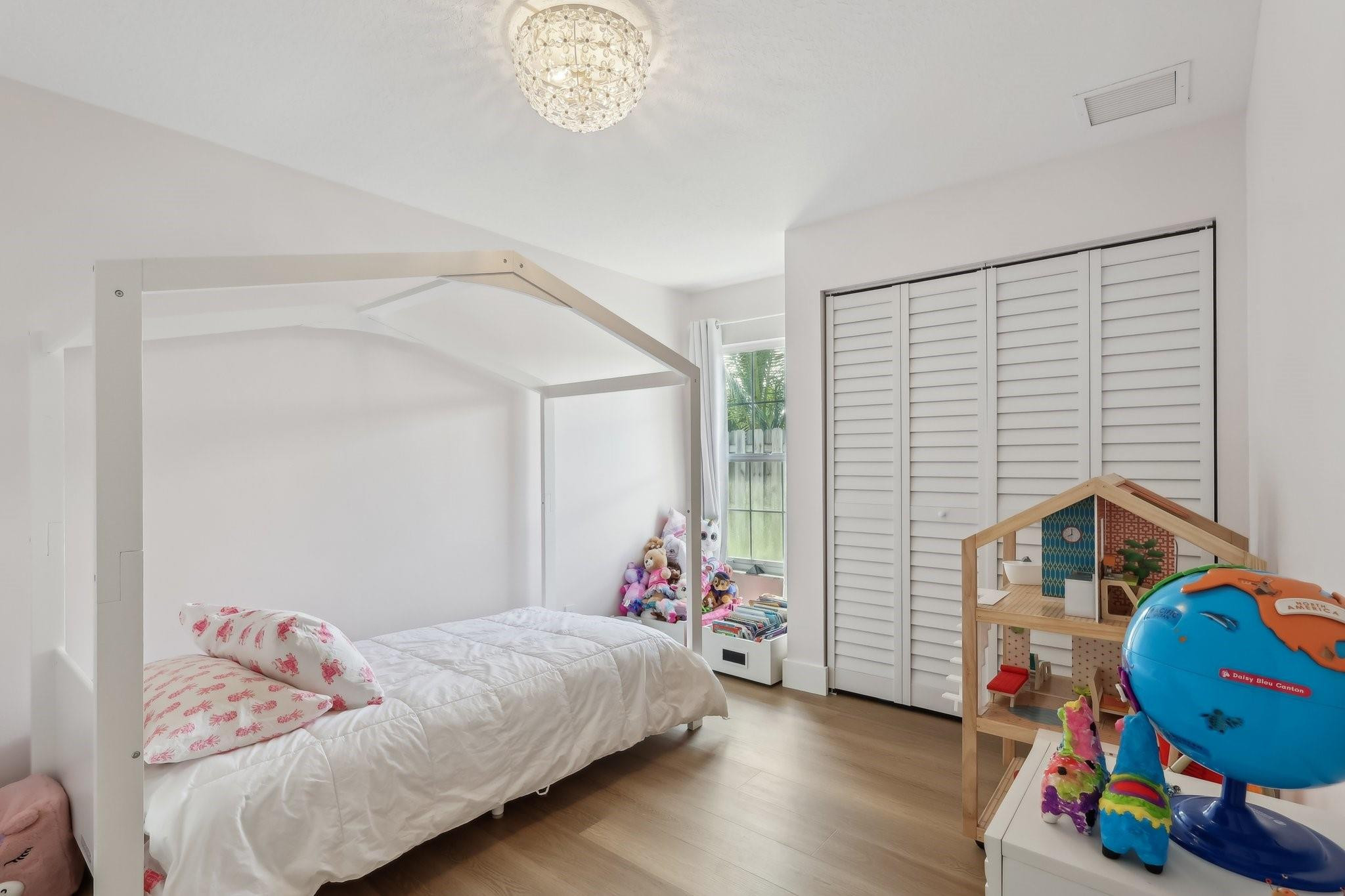 6254 Lucerne Street Jupiter, FL 33458 - Photo 21 of 30 Photo 21