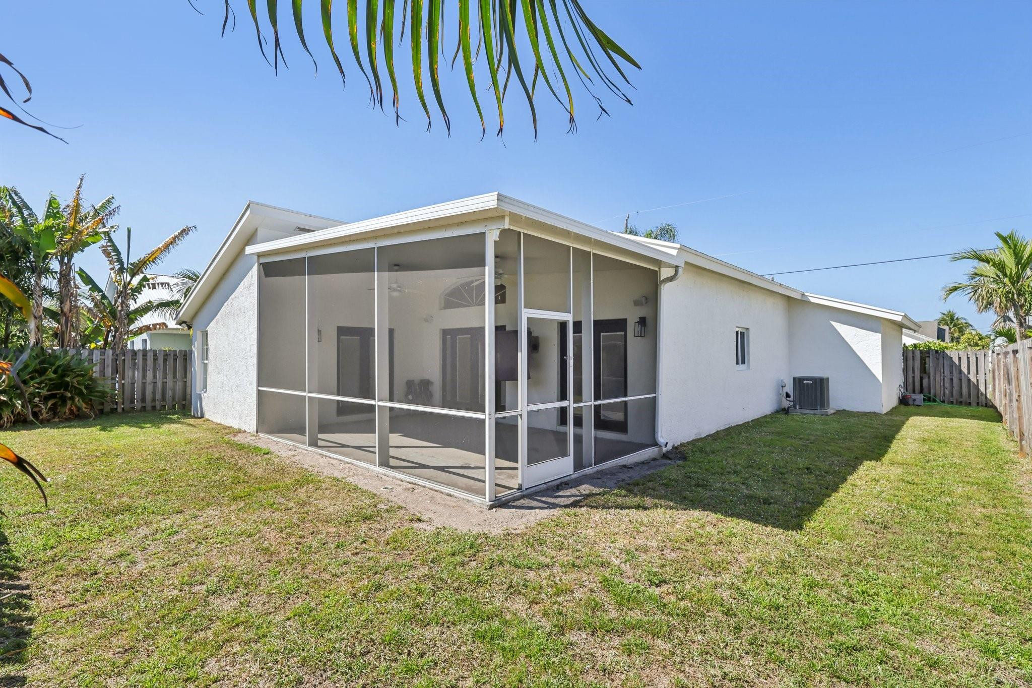 6254 Lucerne Street Jupiter, FL 33458 - Photo 27 of 30 Photo 27