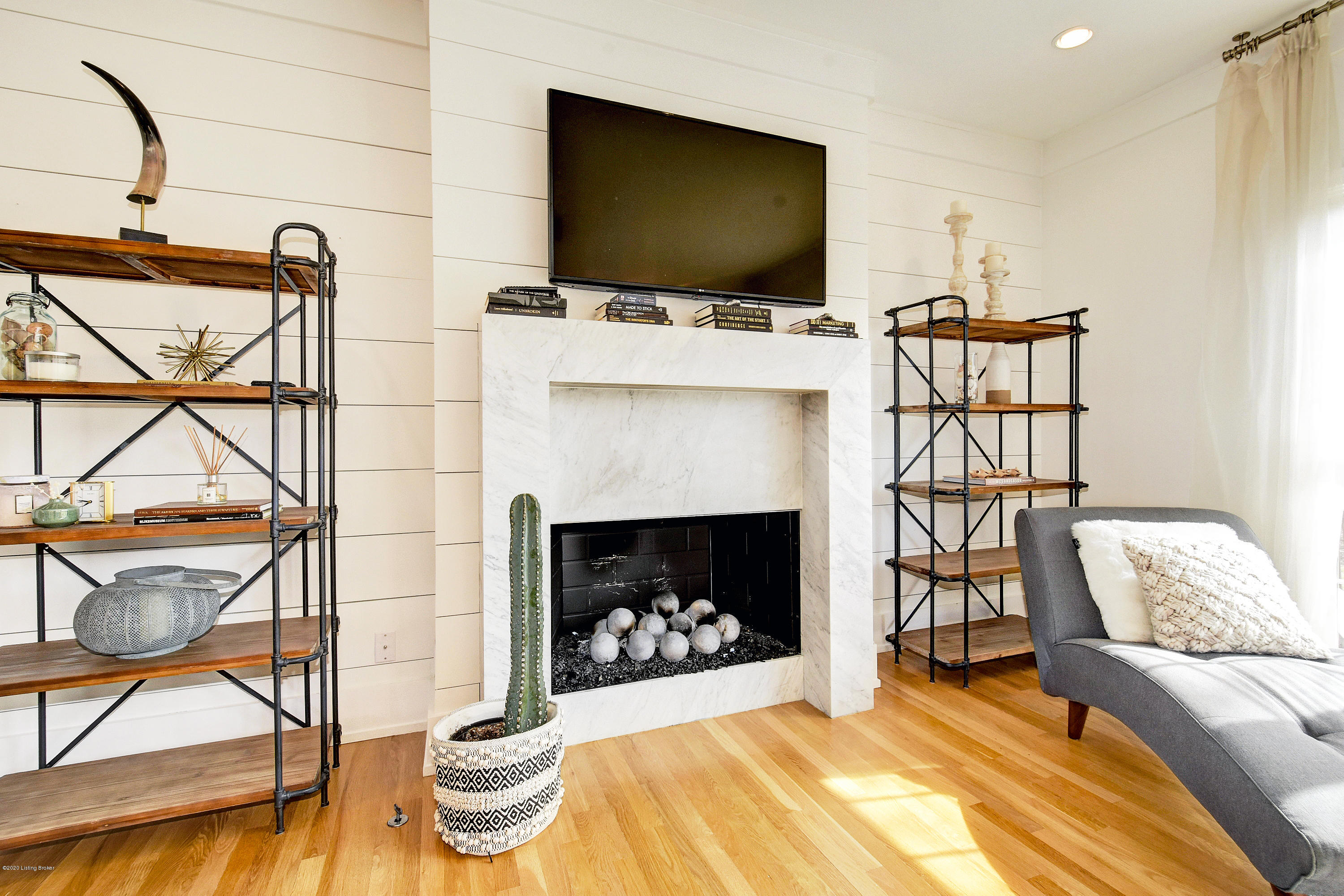 7006 Rock Hill Road Prospect, KY 40059 - Photo 21 of 70 Gas fireplace