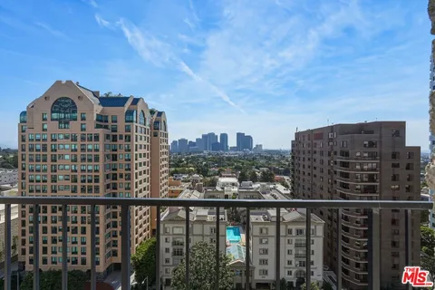 $4,500 | 10535 Wilshire Boulevard, Unit 1601, Los Angeles, CA 90024