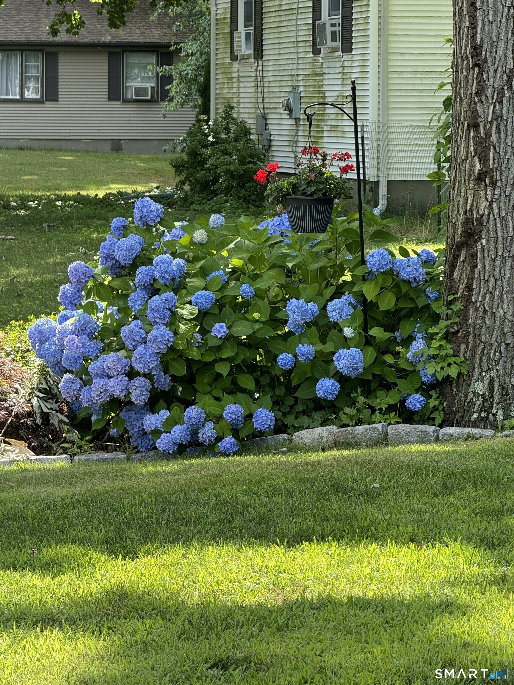 38 Vernon Road Enfield, CT 06082 - Photo 43 of 45