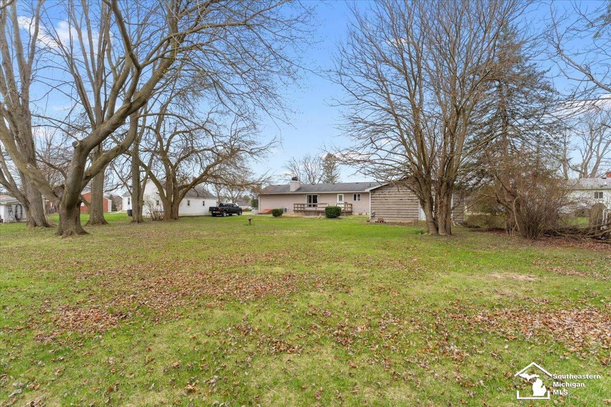11706 Grafton Road Carleton, MI 48117 - Photo 29 of 31