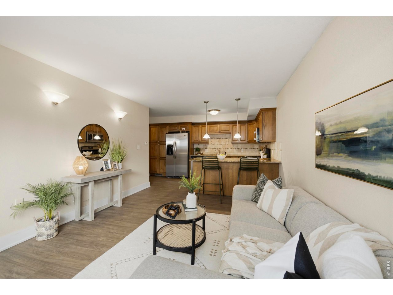 Welcome to 233 N. Meldrum Street Unit A-8