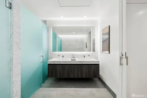 $1,890,000 | 1 Bristol Court, Unit 206, San Francisco, CA 94130