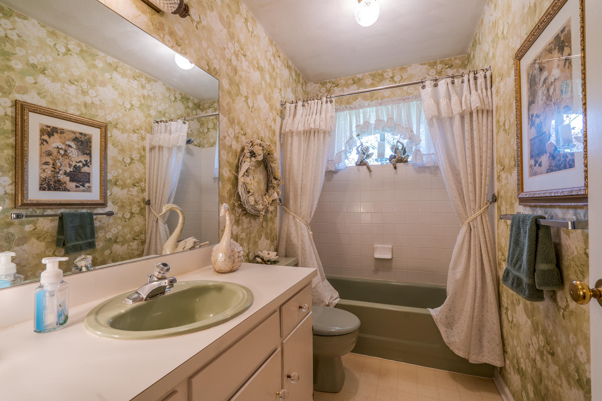 5212 Britaney Road Roanoke, VA 24012 - Photo 12 of 22 DSC02286