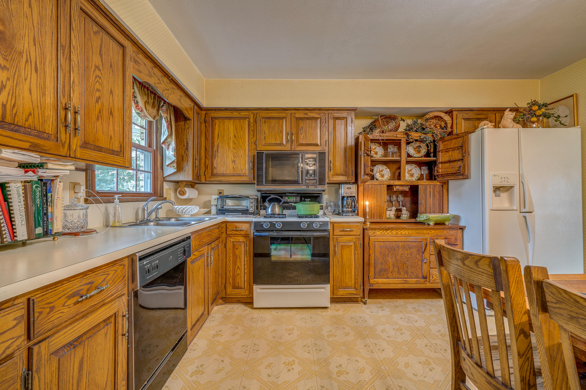 5212 Britaney Road Roanoke, VA 24012 - Photo 10 of 22 DSC02346_47_48_49_50