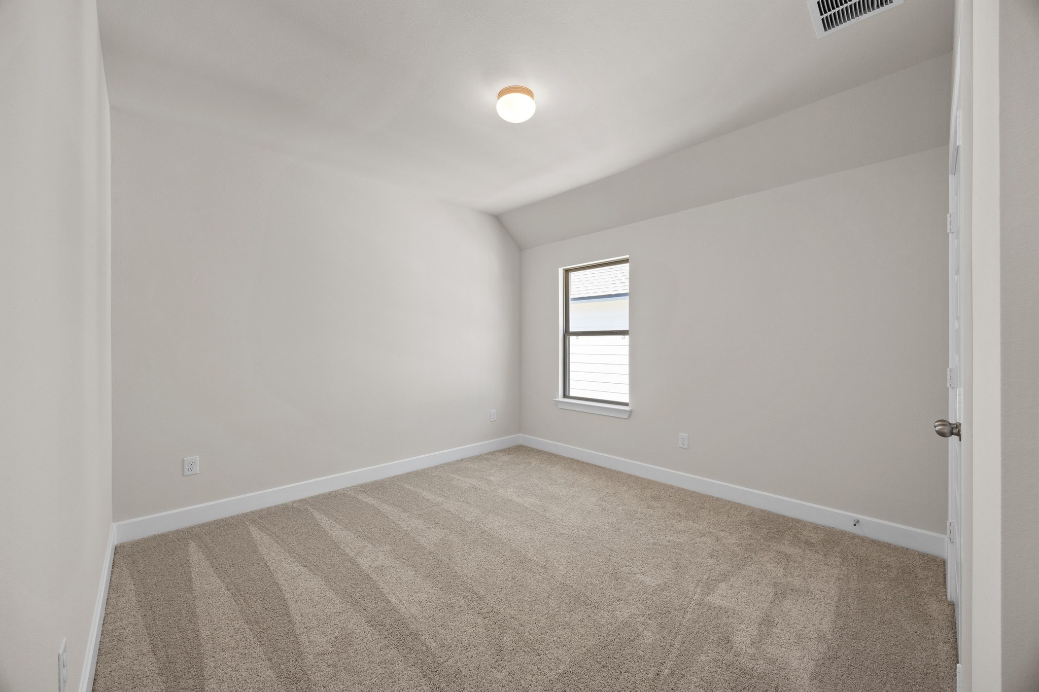 129 Emerald Grv Drive Georgetown, TX 78633 - Photo 19 of 34