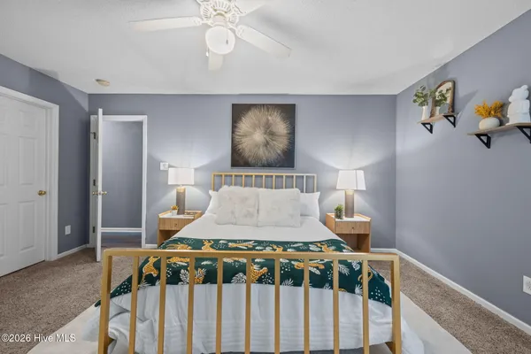 $235,000 | 207 Attmore Drive, New Bern, NC 28560