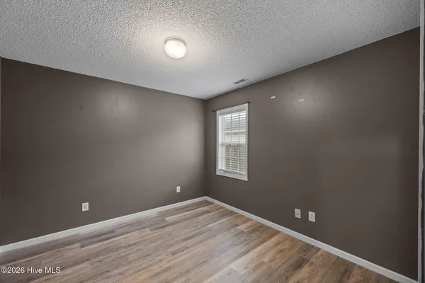 $235,000 | 207 Attmore Drive, New Bern, NC 28560