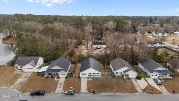 $235,000 | 207 Attmore Drive, New Bern, NC 28560