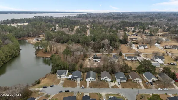 $235,000 | 207 Attmore Drive, New Bern, NC 28560