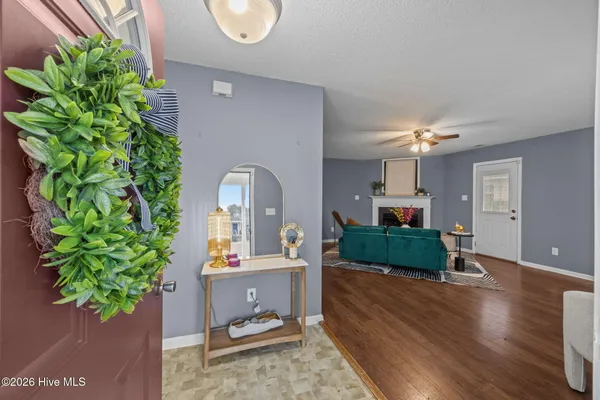 $235,000 | 207 Attmore Drive, New Bern, NC 28560