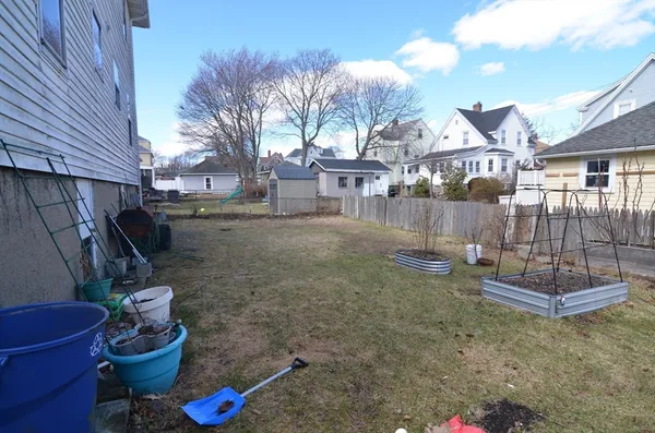 $2,300 | 116 Phillips Street, Unit 2R, Quincy, MA 02170