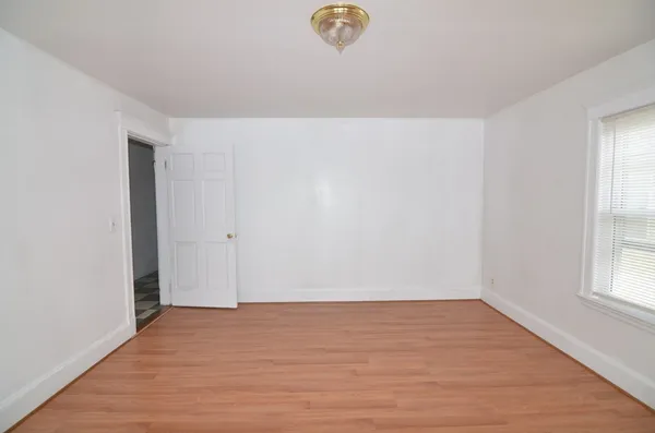 $2,300 | 116 Phillips Street, Unit 2R, Quincy, MA 02170