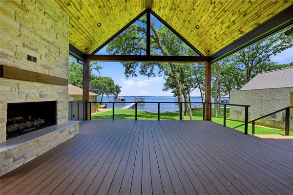 $2,399,000 | 100 Brentwood Estate Drive, Trinidad, TX 75163