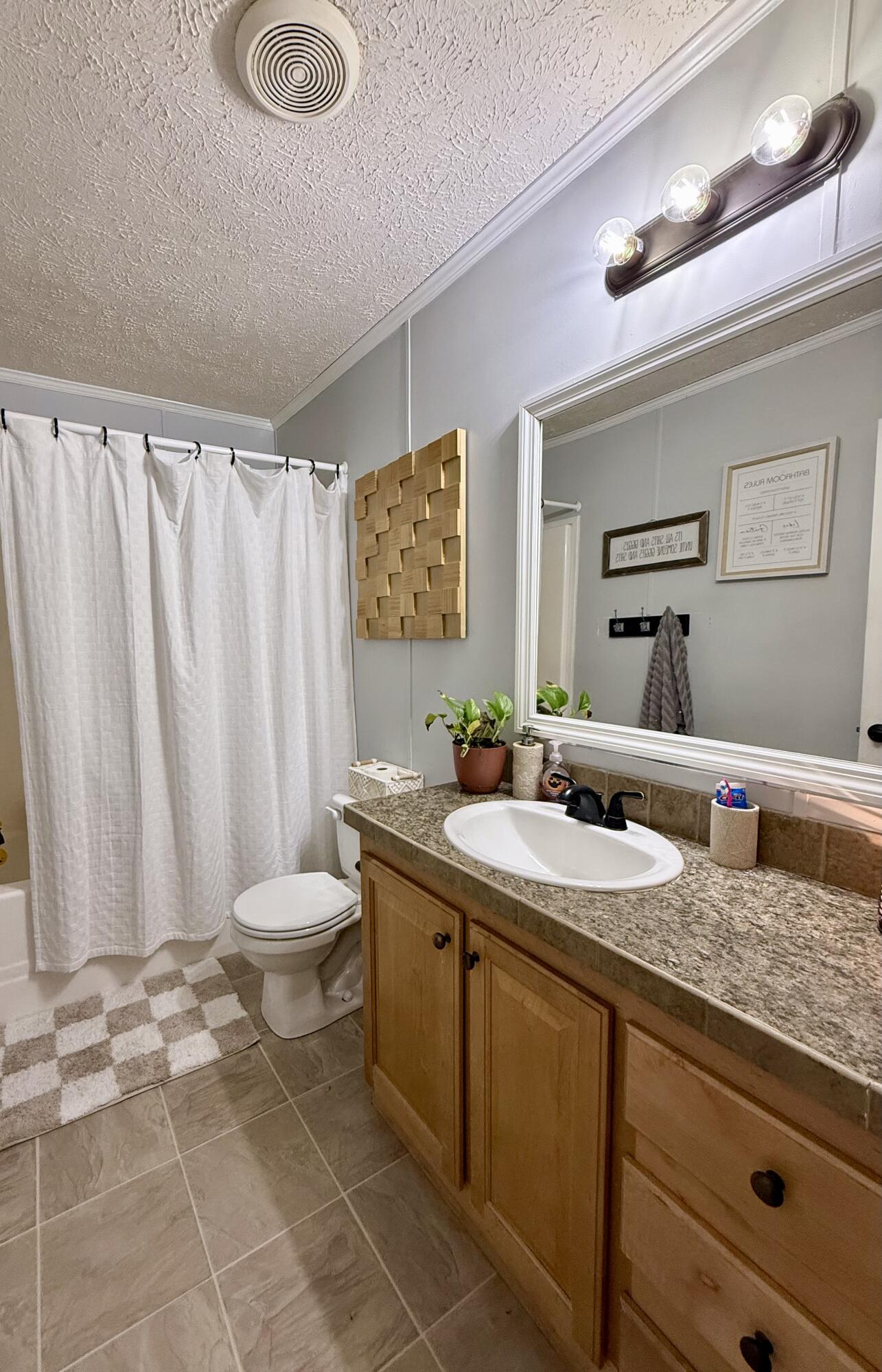 238 Lyons Road Plattsburgh, NY 12901 - Photo 20 of 31 Bathroom