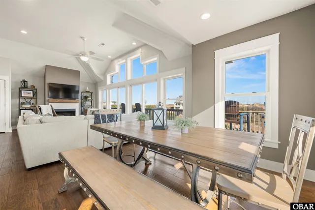 $949,900 | 2202 Sandfiddler Road, Unit 12, Corolla, NC 27927