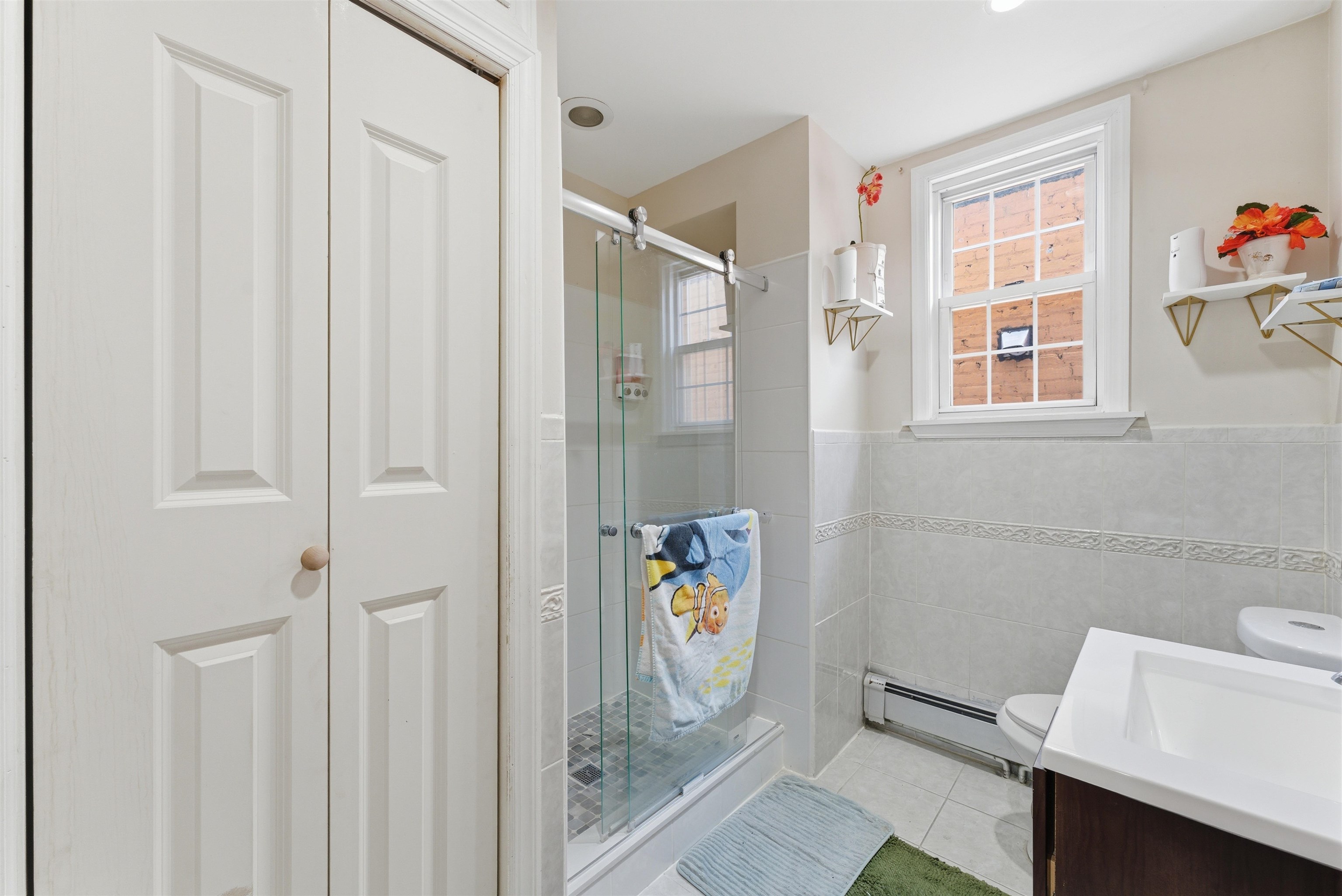 921 Paterson Plank Road North Bergen, NJ 07047 - Photo 26 of 50