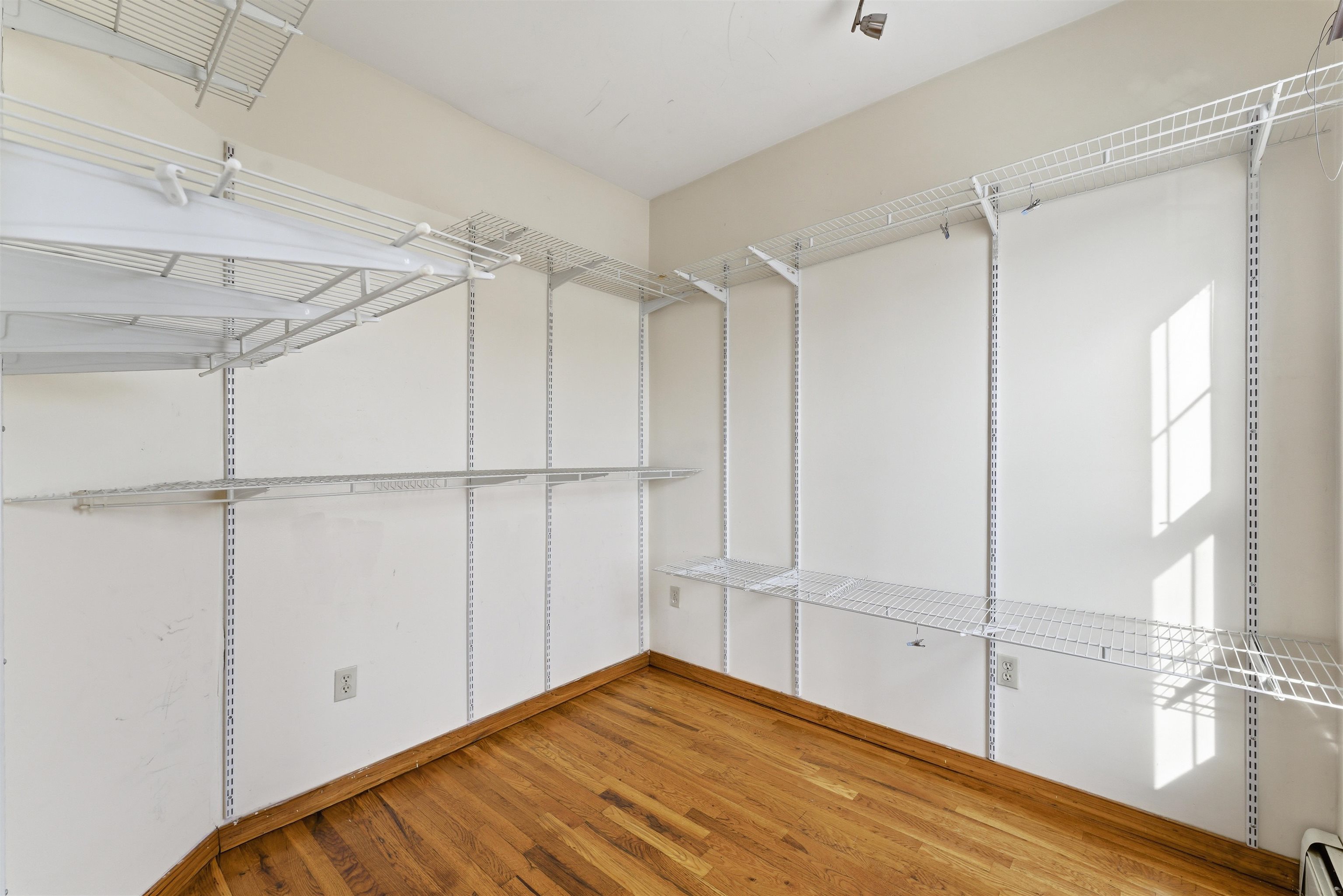 921 Paterson Plank Road North Bergen, NJ 07047 - Photo 39 of 50