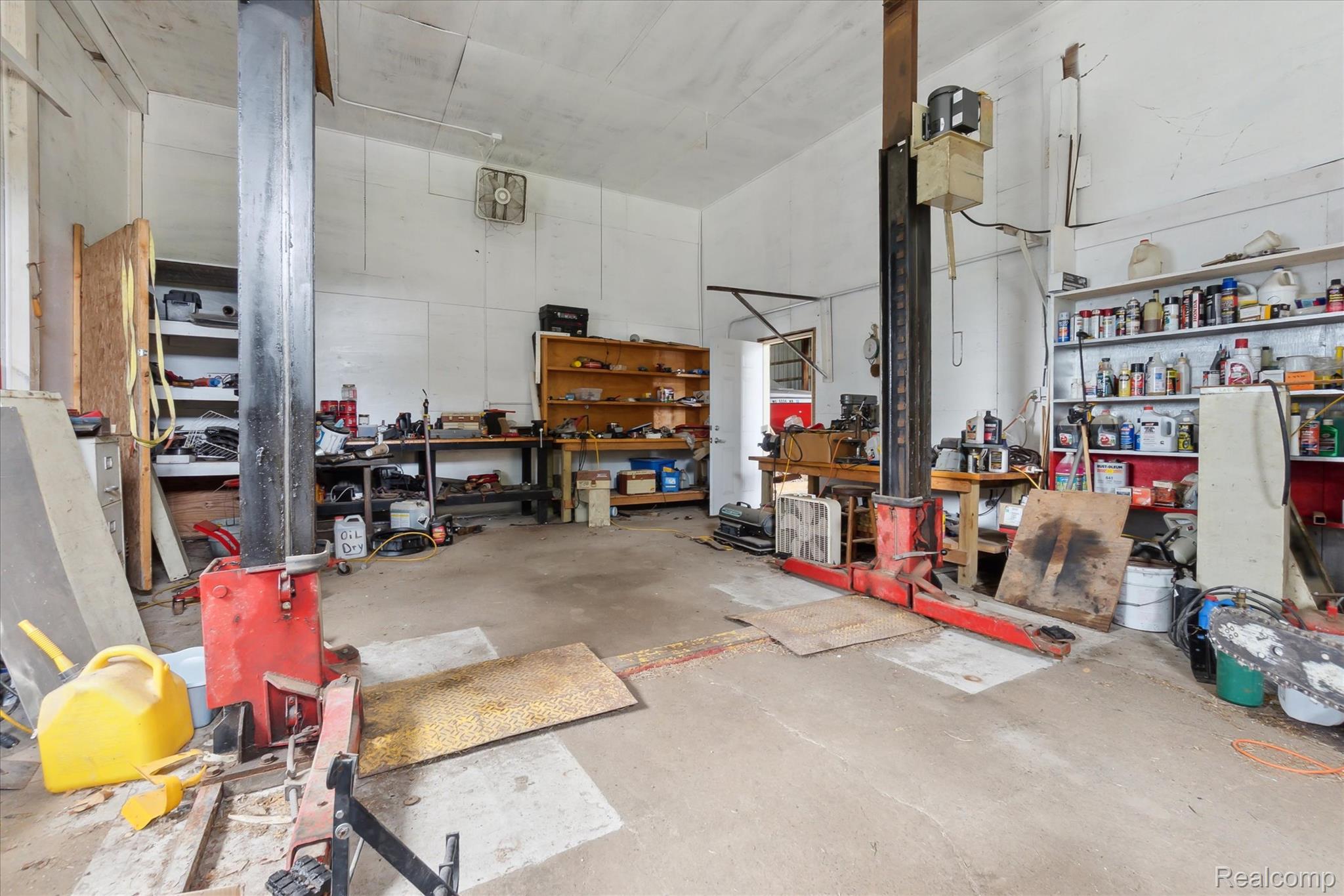 3435 Dietz Road Williamston, MI 48895 - Photo 28 of 49 47-3435-Dietz-Rd-Williamston-MI-48895-WindowStill-54.jpg