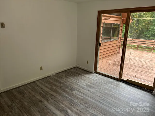 $379,000 | 25 Little Creek Lane, Maggie Valley, NC 28751