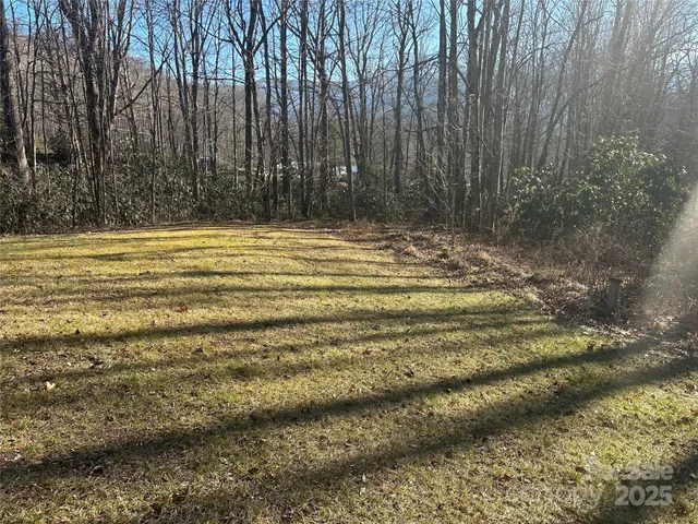 $379,000 | 25 Little Creek Lane, Maggie Valley, NC 28751