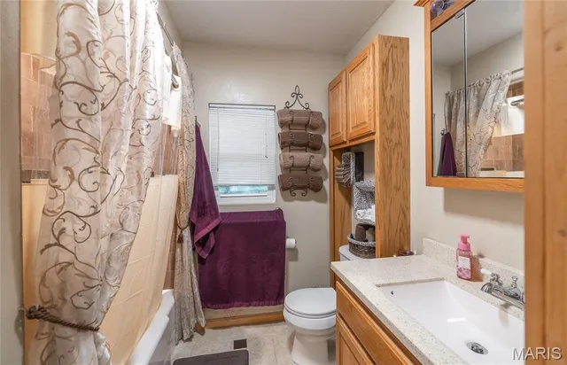 $200,000 | 11240 State Highway East, Rolla, MO 65401