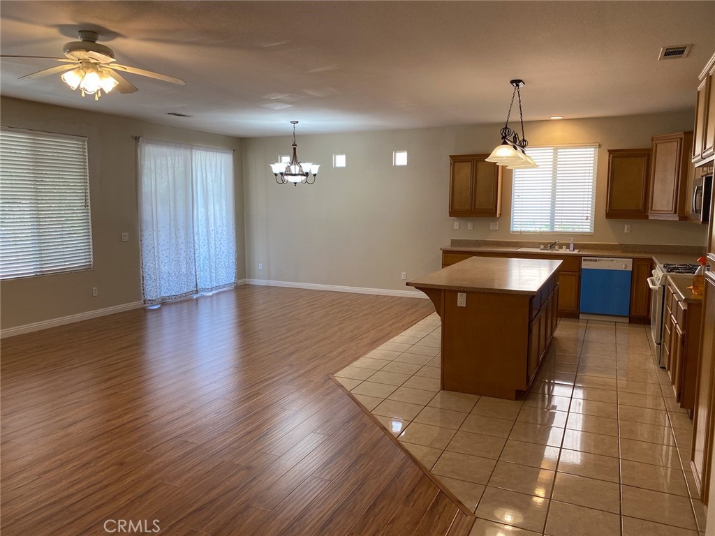 14938 Sorrel Road Victorville, CA 92394 - Photo 2 of 4