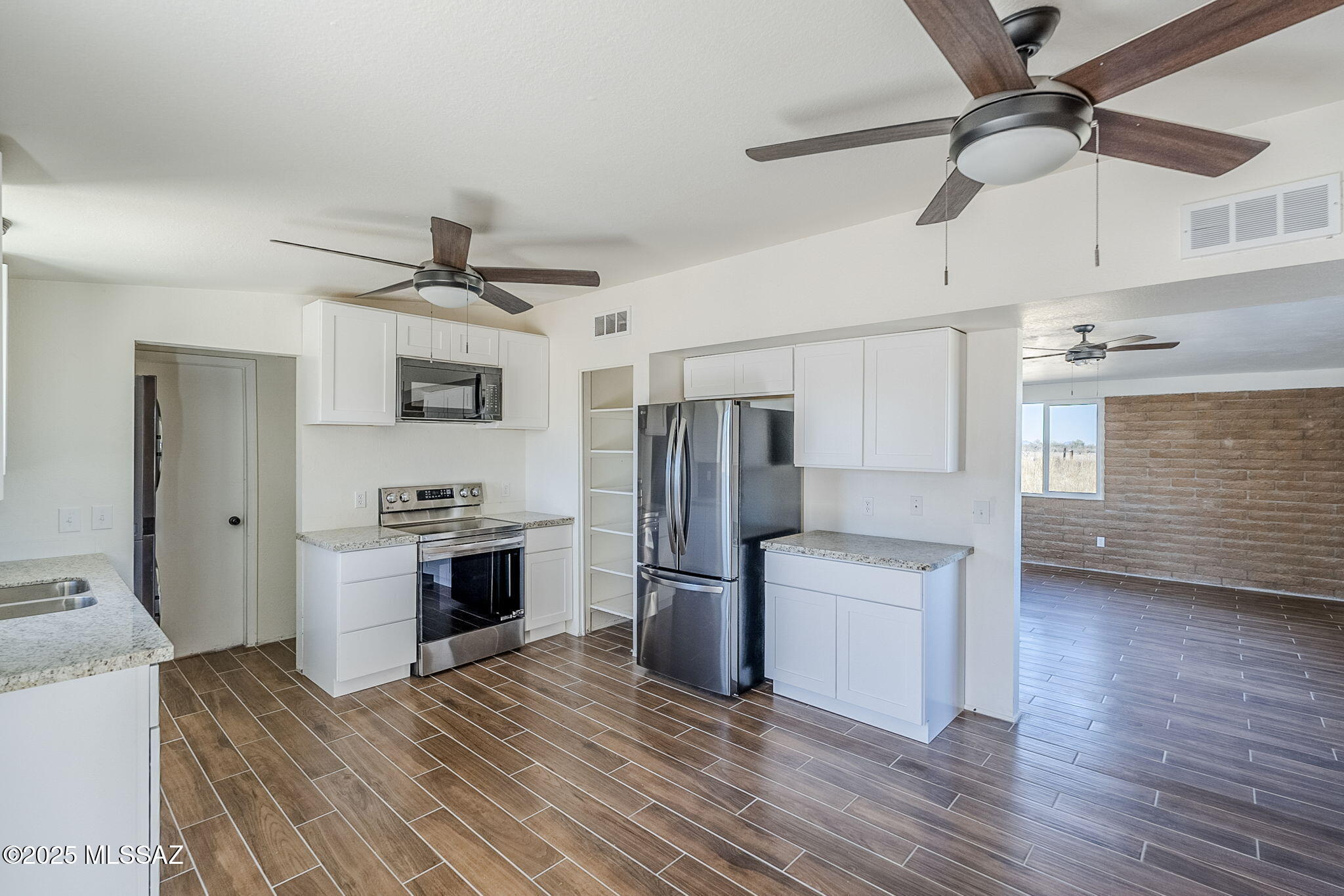 6190 South Marstellar Road Tucson, AZ 85735 - Photo 1 of 31 Gallery Image 1