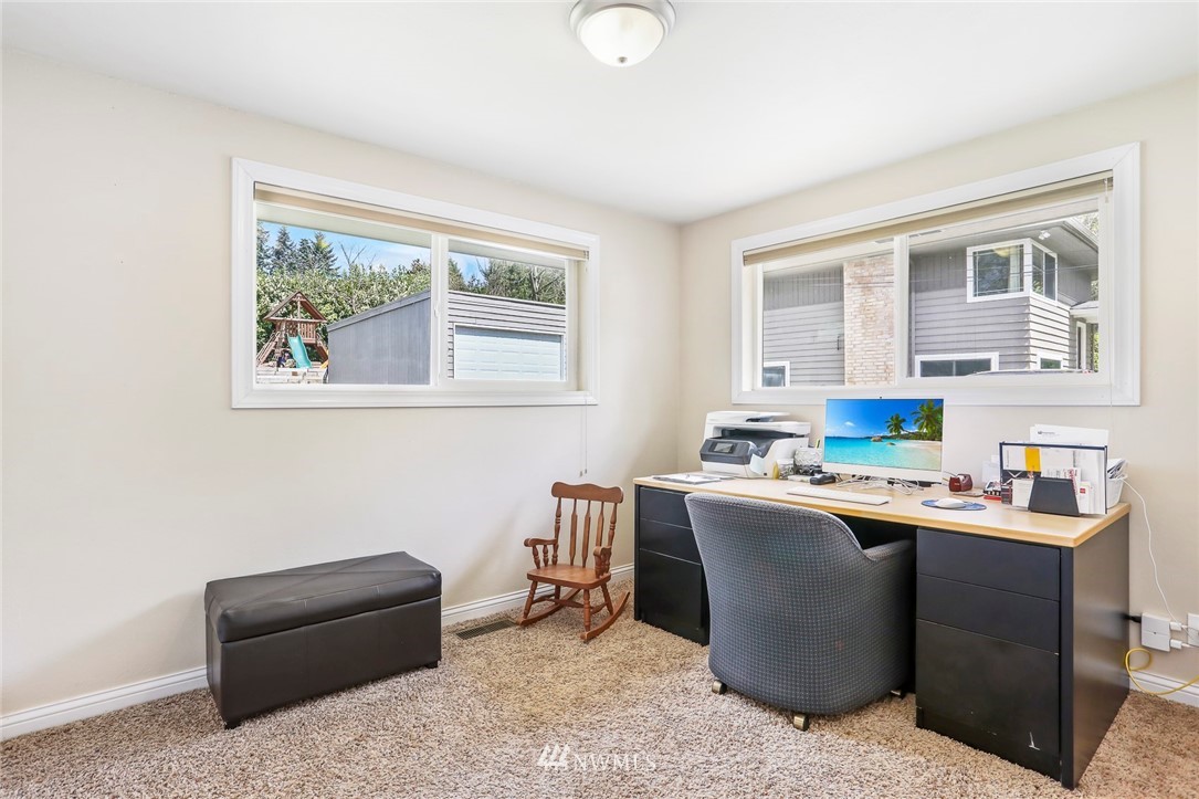 17518 Southeast 135th Street Renton, WA 98059 - Photo 15 of 27 Gallery Image 15