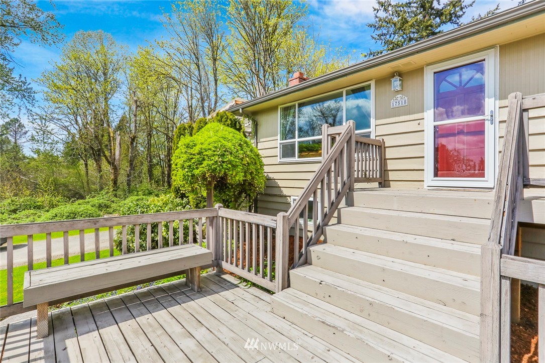 17518 Southeast 135th Street Renton, WA 98059 - Photo 3 of 27 Gallery Image 3