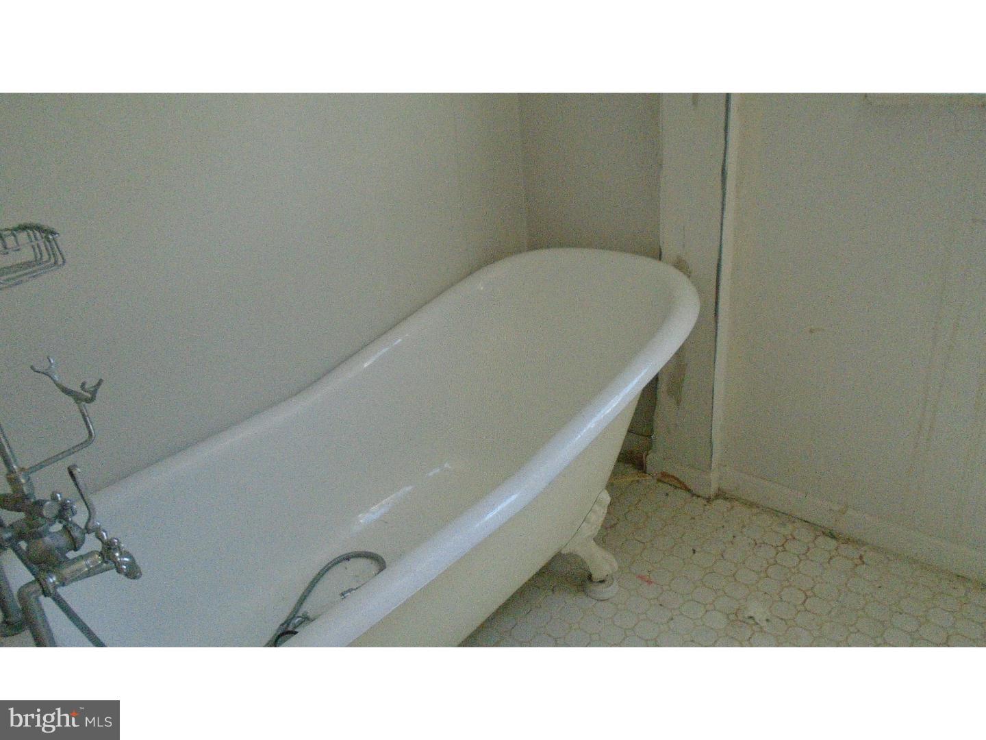 2744 North Congress Road Camden, NJ 08104 - Photo 18 of 24