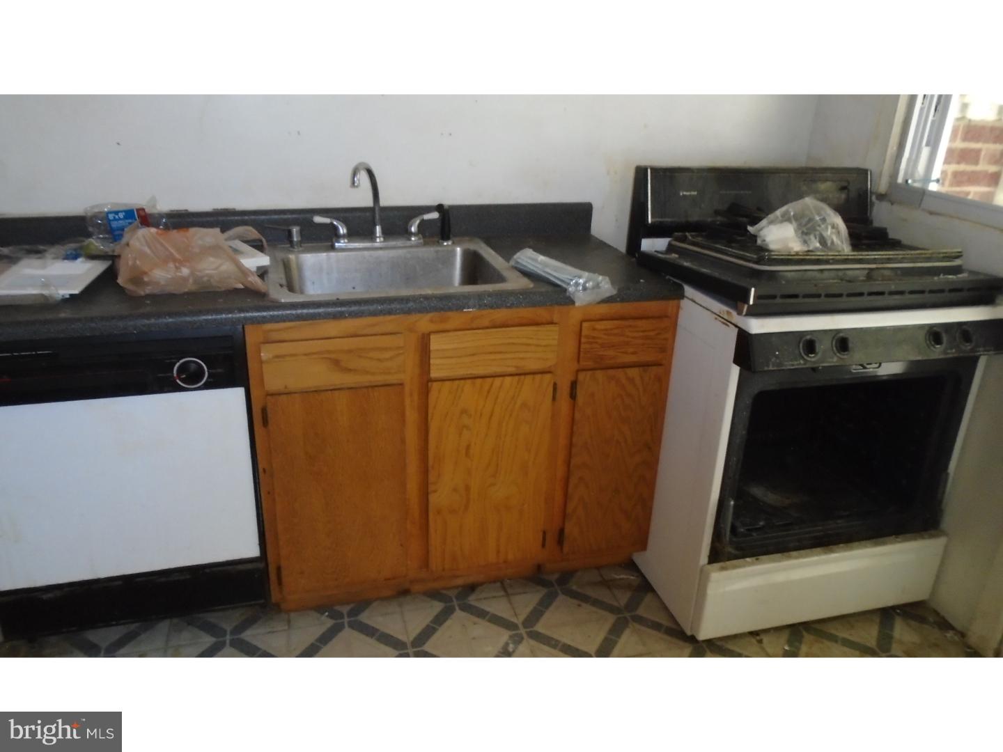2744 North Congress Road Camden, NJ 08104 - Photo 5 of 24