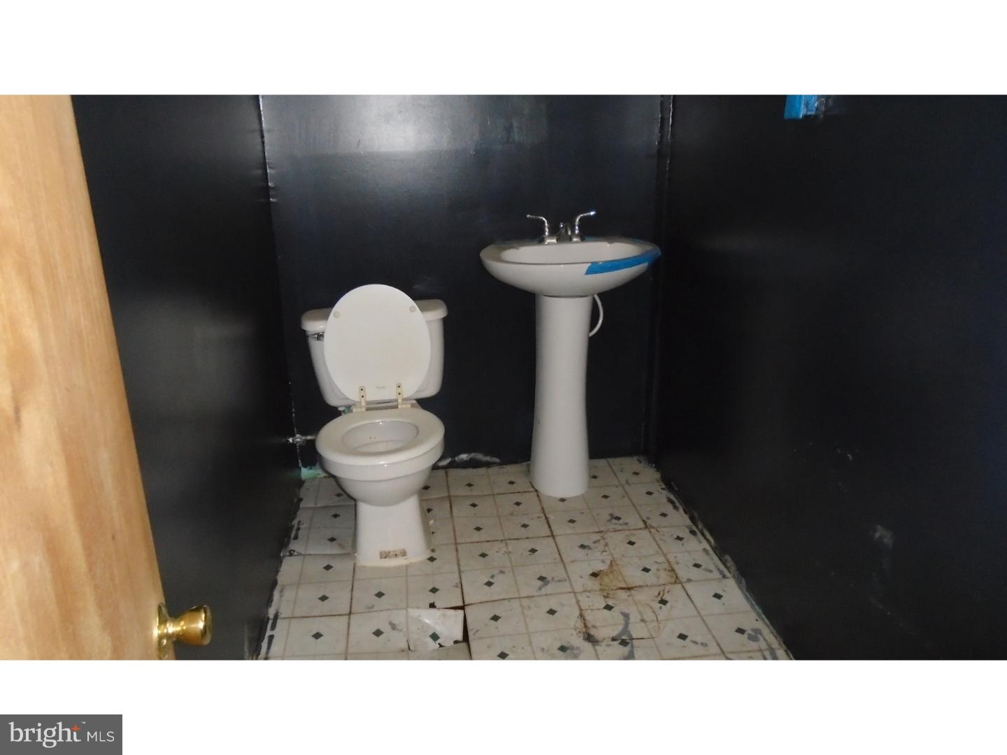 2744 North Congress Road Camden, NJ 08104 - Photo 8 of 24