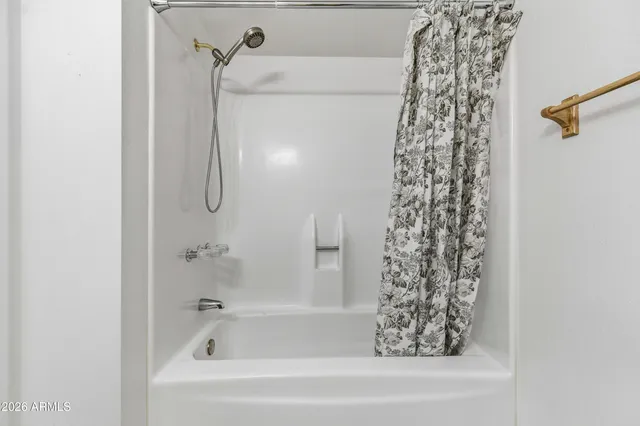 $489,000 | 2115 East Greenway Drive, Tempe, AZ 85282