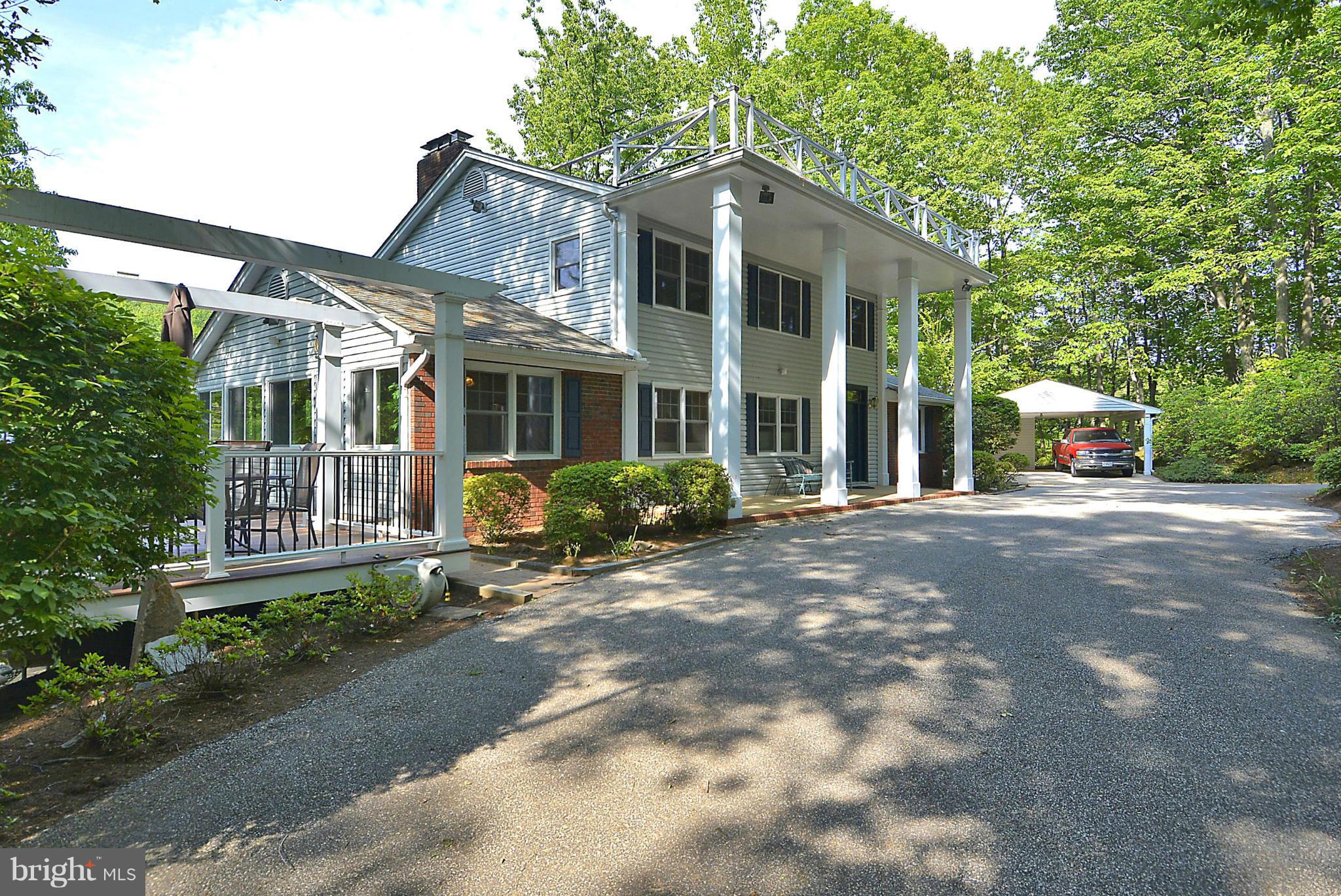 320 Halsey Road Annapolis, MD 21401 - Photo 1 of 29 Exterior (Front)