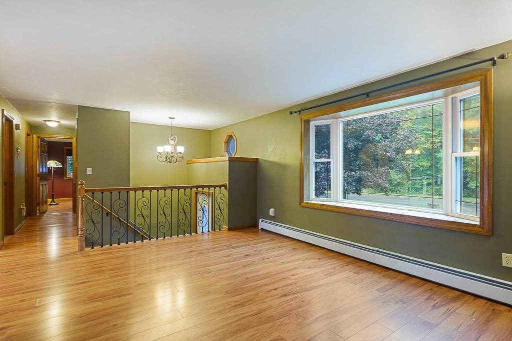 35 Ridgewood Lane Templeton, MA 01468 - Photo 11 of 41