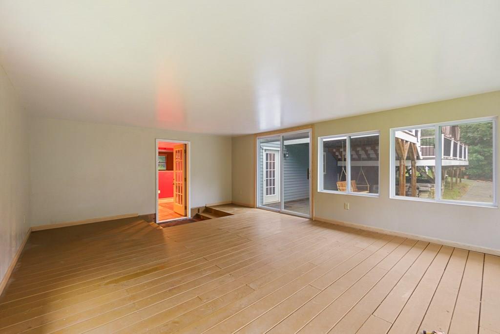 35 Ridgewood Lane Templeton, MA 01468 - Photo 28 of 41